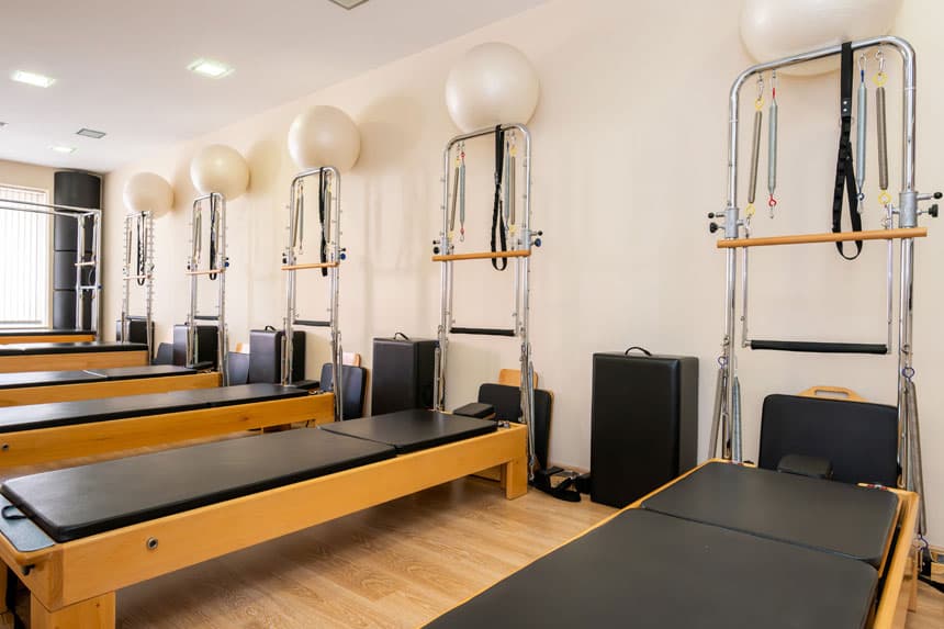 Pilates con aparatos en Narón